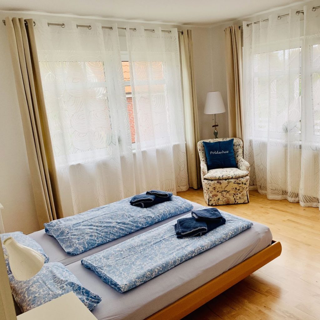 16.Schlafzimmer2